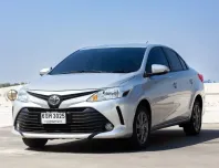 ขาย รถมือสอง 2017 Toyota VIOS 1.5 E รถเก๋ง 4 ประตู 
