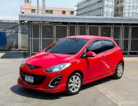 MAZDA 2  1.5 GROOVE SPORTS 2013 สีแดง มือเดียว ชุดแต่งรอบคัน สวยพร้อมใช้งานได้เลยทันที