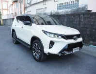 TOYOTA FORTUNER 2.4 LEGENDER BLACK TOP 2WD ปี 2022