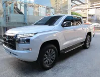 2025 MITSUBISHI TRITON DOUBLE CAB 2.4 PLUS ULTRA (รุ่นTOP) เกียร์ธรรมดา วิ่งน้อย 401 กม. สภาพใหม่มาก