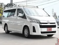 Toyota Hiace 2.8 ECO 2021 รถตู้เตี้ยบรรทุกเจาะกระจกเบาะ 1 แถวใส่แร็คหลังคาเรียบร้อย