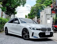 2023 BMW 3 Series 2.0 320d รถเก๋ง 4 ประตู เจ้าของขายเอง รถสวย ไมล์น้อย 