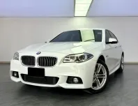 2015 BMW 5 Series 2.0 525d รถเก๋ง 4 ประตู รถสวย