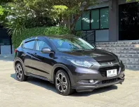 2017 HONDA HRV รถมือเดียวออกป้ายแดง รถวิ่งน้อย เข้าเช็คระยะที่ศูนย์ตลอด รถไม่เคยมีอุบัติเหตุครับ