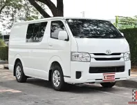 Toyota Hiace 3.0 ตัวเตี้ย D4D 2019 รถตู้เตี้ยบรรทุกเจาะกระจก เบาะ 1 แถว พร้อมใช้งาน