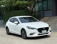 2019 MAZDA 3 2.0S SPORT รถมือเดียวออกป้ายแดง รถวิ่งน้อย เข้าศูนย์ทุกระยะ ไม่เคยมีอุบัติเหตุครับ