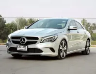 ขาย รถมือสอง 2017 Mercedes-Benz CLA-Class 1.6 CLA200 รถเก๋ง 4 ประตู 