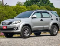 TOYOTA FORTUNER CHAMP 3.0 4WD VSC TOPปี2014 7ที่นั่ง เกียร์ AUTO โฟร์วิล