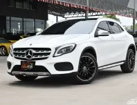 Benz GLA250 2.0 W156  AMG Dynamic 2018 รถมือเดียวออกศูนย์ตัวท๊อป ชุดแต่งศูนย์แท้รอบคัน