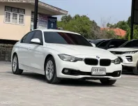 2016 BMW 3 Series 2.0 318i รถเก๋ง 4 ประตู ดาวน์ 0%