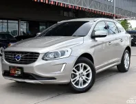 Volvo XC60 2.0 D4 2015 รถบ้านมือเดียวออกศูนย์ใช้งานน้อยเช็คศูนย์ตลอด สภาพดี