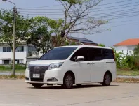 TOYOTA ESQUIRE 2.0 GI ปี 2015