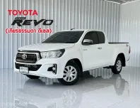 รถกระบะแคปเปิดได้ เกียร์ออโต้ Toyota Hilux Revo 2.4 J PLUS Z Edition  