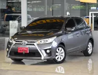 Toyota YARIS 1.2 G ปี 2015 รถบ้านมือเดียว ใช้น้อยมากเข้าศูนย์ตลอด ไม่เคยติดแก๊สแน่นอน สวยเดิม ฟรีดาว