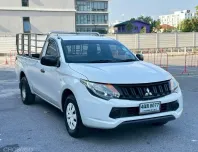 2015 Mitsubishi TRITON 2.4 รถกระบะ รถสวย ไมล์แท้  
