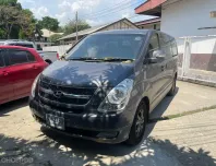 HYUNDAI H1 2.5 DELUXE TOP 2011