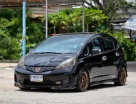 2023 Honda JAZZ 1.5 i-VTEC รถเก๋ง 5 ประตู 