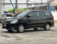 2012 Toyota Innova 2.0 SUV รถบ้านแท้