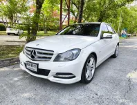 2013 Mercedes Benz C250 ตัวTopสุด มีKeyless Smart entry จอ Navigator กล้องหลัง Sensor