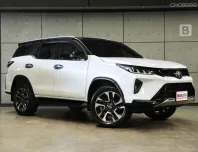2022 Toyota Fortuner 2.8 Legender SUV AT ไมล์แท้ 6 หมื่น รุ่นTOPสุด รถมือเเรกจากป้ายเเดง B2662
