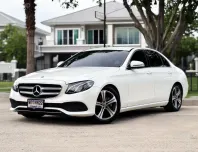 2021 Mercedes-Benz E-Class 2.0 E220d รถเก๋ง 4 ประตู 