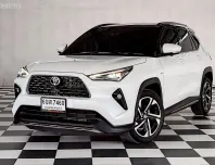TOYOTA NEW YARIS CROSS 1.5 HEV.PREMIUM LUXURY เกียร์ออโต้ ปี 2024 (ไมล์น้อย)