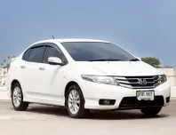 2013 Honda CITY 1.5 i-VTEC รถเก๋ง 4 ประตู 