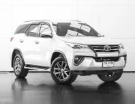 ขาย Fortuner มือสอง 2017 Toyota Fortuner 2.4 V 2WD SUV ฟรีดาวน์ ฟรีส่งรถ การันตีรถสวย100% 