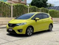 HONDA JAZZ GK 1.5 SV ปี 2014 เกียร์AUTO สภาพนางฟ้า