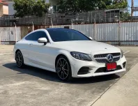 2022 Mercedes-Benz C-Class 2.0 C200 Coupe รถเก๋ง 2 ประตู รถสวย ไมล์น้อย มือเดียวป้ายแดง 