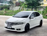 2011 Honda CITY 1.5 i-VTEC รถเก๋ง 4 ประตู 