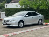 2013 Toyota CAMRY 2.0 รถเก๋ง 4 ประตู 