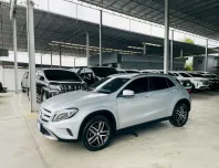 MERCEDES-BENZ GLA 1.6 Urban W156 ปี 2016 รถสวย มือแรกออกห้าง ไมล์น้อย 3 หมื่นโล รับประกันตัวถังสวย