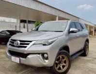 2016 Toyota Fortuner 2.8 V SUV ออกรถฟรี