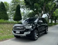 2018 Ford Everest 2.2 Titanium SUV ตัว Top 2wd ดีเซล