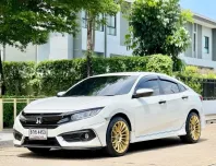 2018 Honda CIVIC 1.8 E i-VTEC รถเก๋ง 4 ประตู 