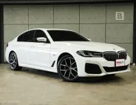 2023 BMW 530e 2.0 M Sport Sedan Plug-in Hybrid AT ไมล์แท้ (Minorchange) รถมือเเรกจากป้ายเเดง B1356