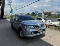 2016 Mitsubishi TRITON 2.4 รถกระบะ 