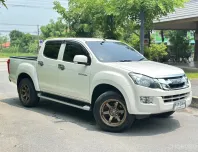 2013 Isuzu D-Max 2.5 CAB-4 Hi-Lander Z เกียร์ธรรมดา