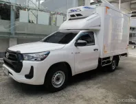 2024 Toyota Hilux Revo 2.4  ENTRY(เครื่องรุ่นใหม่ ยูโร5)หัวเดียวรถกระบะภายในสแตนเลทอย่างดี ฟรีดาวน์ 