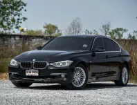 2015 BMW 3 Series 2.0 320i รถเก๋ง 4 ประตู 