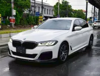 2022 BMW 5 Series 2.0 520d รถเก๋ง 4 ประตู 