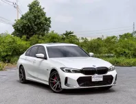 2023 BMW 3 Series 2.0 330e รถเก๋ง 4 ประตู รถบ้านมือเดียว ไมล์น้อย เจ้าของขายเอง 