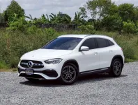 MERCEDES-BENZ GLA200 AMG Dynamic (W247) ปี 2022 ประหยัดเป็นล้าน คอมแพค SUV สุดหรู ภายในกว้างนั่งสบาย