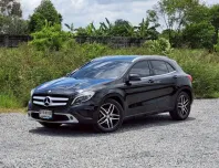 MERCEDES-BENZ GLA200 Urban (W156) ปี 2015 Compact SUV สุดหรู แห่งค่ายดวงดาว คล่องตัว ราคาน่าคบ