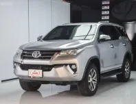 Toyota Fortuner 2.4 ปี 2015จด2016