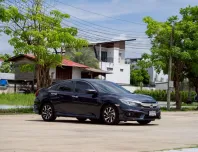 Honda Civic Fc 1.8 EL ปี 2017