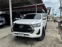 2022 Toyota Hilux Revo 2.4 Prerunner รถกระบะ 