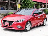 ขายรถมือสอง 2015 Mazda 3 2.0 E รถเก๋ง 5 ประตู ผ่อน 8,*** บาท ออกรถ 0 บาท ไมล์น้อยมาก