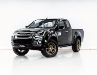3A917 ISUZU D-MAX 1.9 L HI-LANDER SPACECAB MT 2016